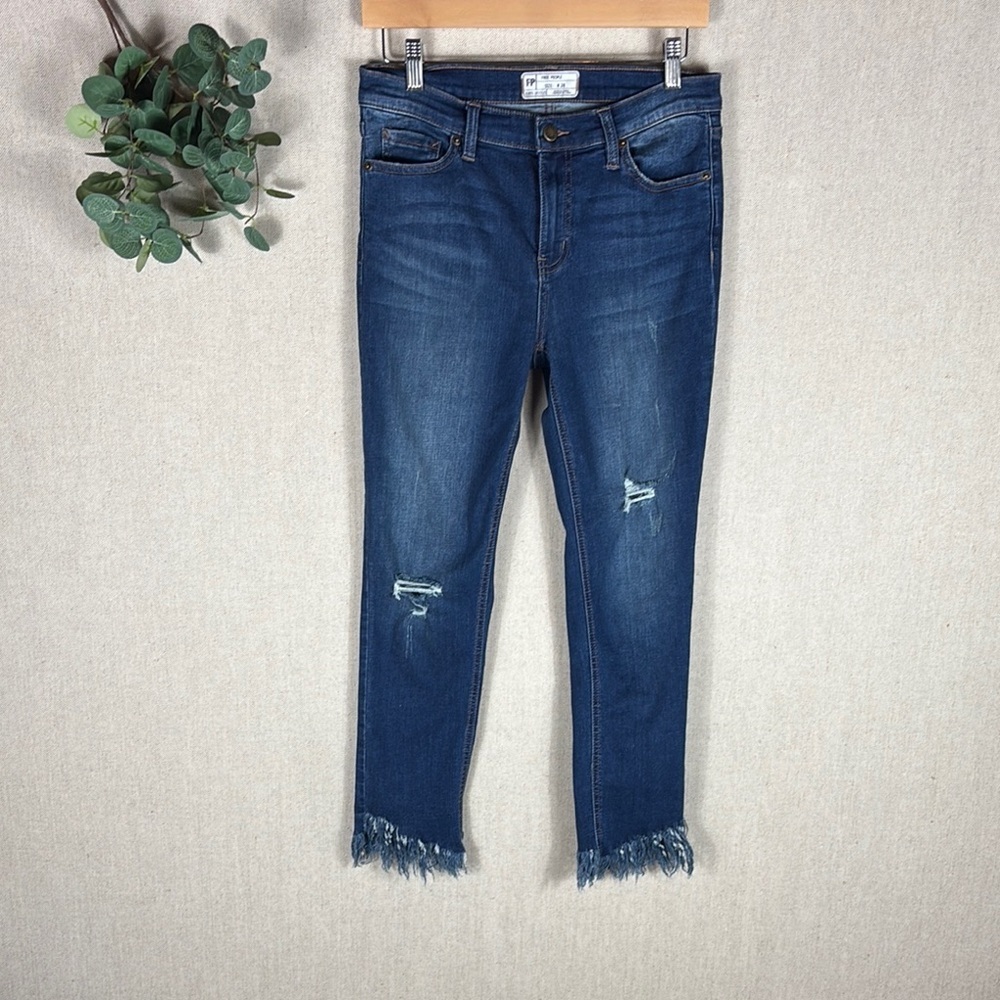 Free People > Blue Distressed Fray Ankle Cuff Skinny Jeans 28